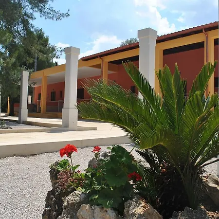 Tenuta La Spezia *